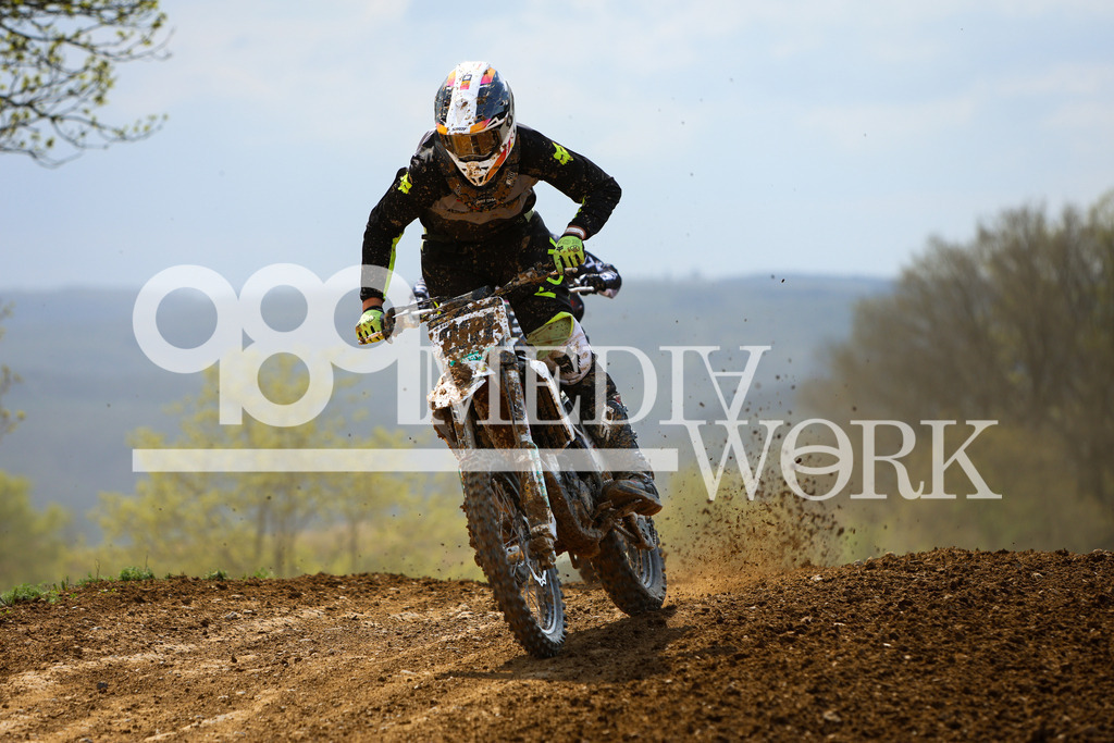 5E6A0736 | 989 MEDIAWORK