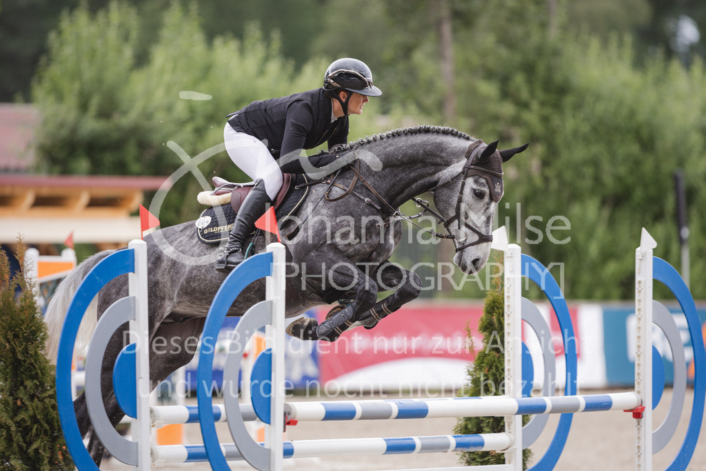 220614_Mühlen_SprPfL-462 | Late Entry Mühlen
Springpferdeprüfung Kl.L 4-7j. gl. Einlaufprüfung für 5j.Pferde
14.06.2022