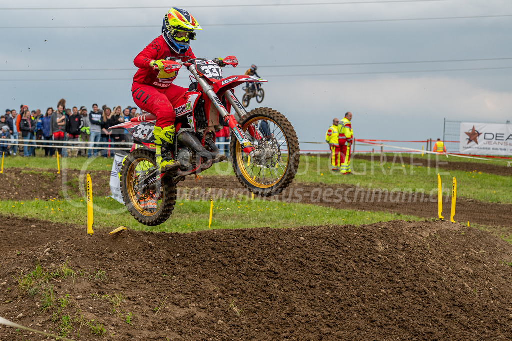 Motocross Schlatt bei Winterthur - 30. April 2022 | Motocross Schlatt bei Winterthur
MC Wila, Schlatt bei Winterthur
Bild: Sportfotografie Markus Aeschimann | www.markus-aeschimann.ch - Realisiert mit Pictrs.com