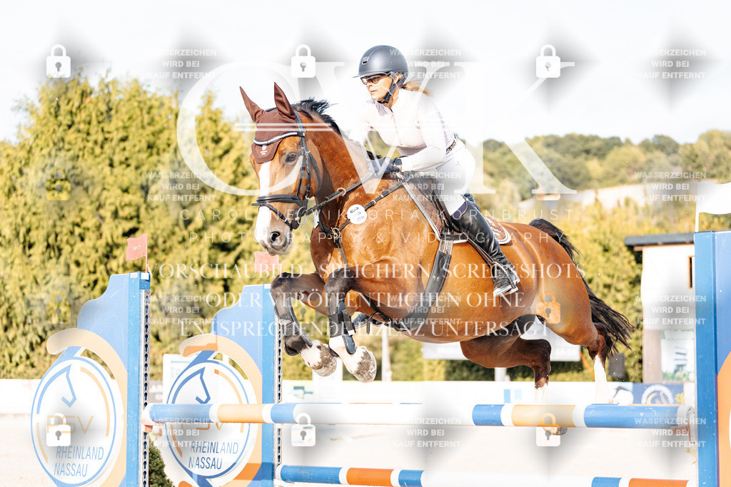 CK903324 | Turnierfotografie Pferdefotografie Trier Rheinland-Pfalz Pferdesport Reitsport Tierfotografie Sportfotografie Pferdevideo Pferdevideografie Equestrianvideography equestrianphotography  - Realisiert mit Pictrs.com