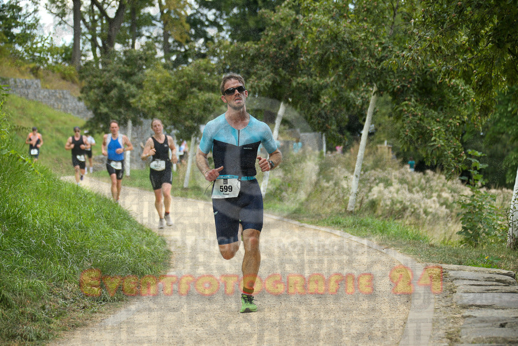250824_1424_EX1_6096 | Sportfotografie im Rhein-Sieg Kreis, Köln, Bonn, NRW, Rheinland Pfalz, Hessen, etc. Unser Tätigkeitsfeld umfasst den Laufsport vom Volkslauf über den Marathon, Duathlon, Triathon bis zum Ultralauf wie Kölnpfad Ultra oder Schindertrail.