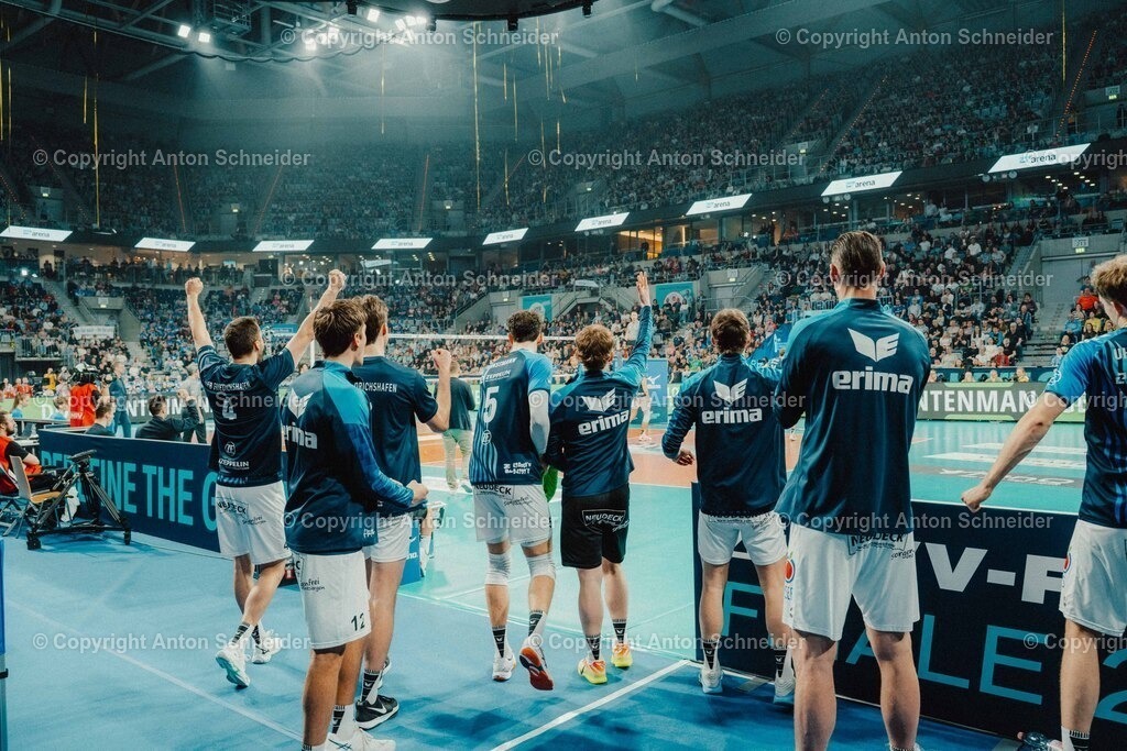 Vollyballpokalfinale 25/26 Mannheim | Zoi DVV Pokalfinale am 28.02.2026 in Mannheim I VfB Suhl LOTTO Thüringen - Allianz MTV Stuttgart I VfB Friedrichshafen - SVG Lüneburg - Realisiert mit Pictrs.com
