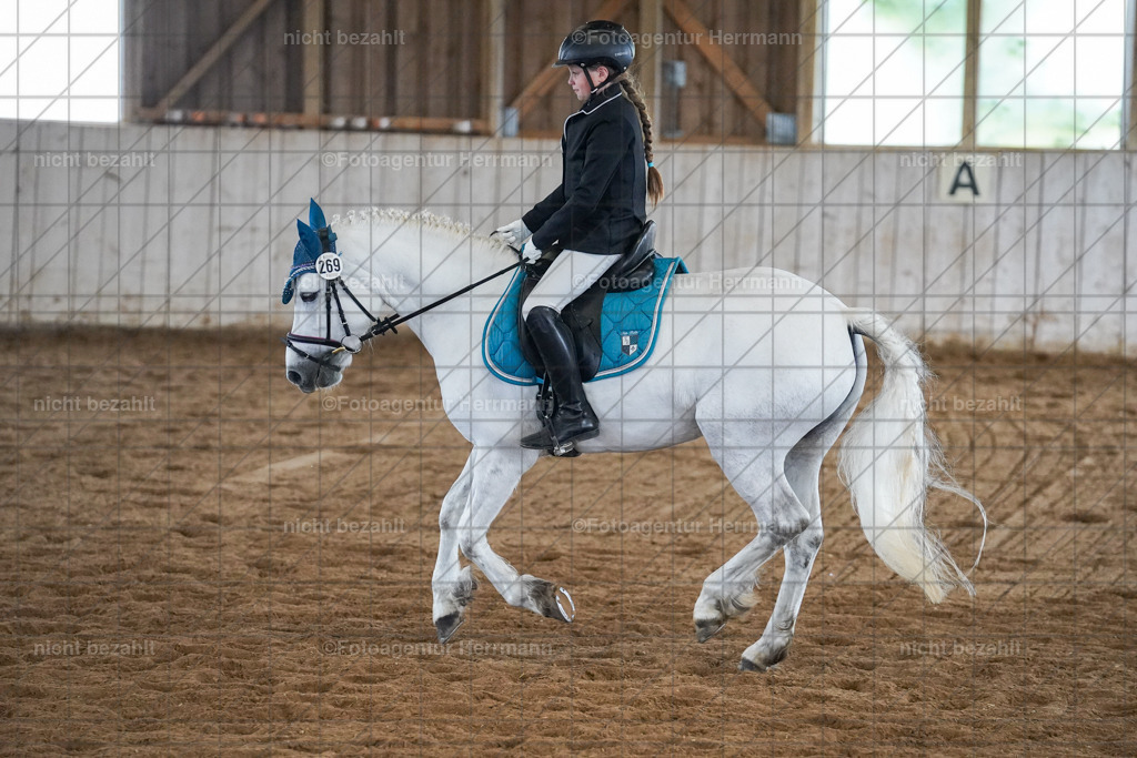 20230521-FAH06154 | Frühjahrsturnier, Landsberg am Lech, 2023, Reitclub Landsberg, Turnierbilder, Fotos Turnier Landsberg, Fotoagentur Herrmann, Turnierfotografen Bayern, Reitsport Fotograf, Pferde Fotograf