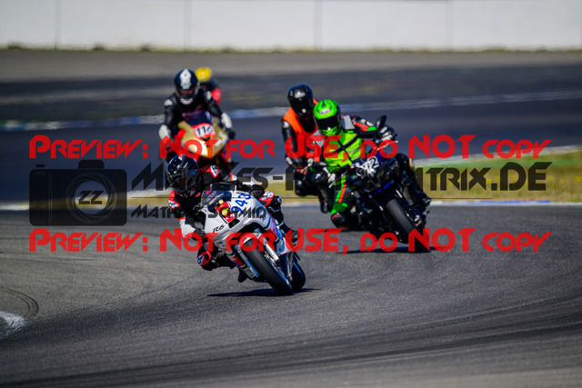 MaZZes_Fotomatrix_20250407_6007705_5266 | GELB