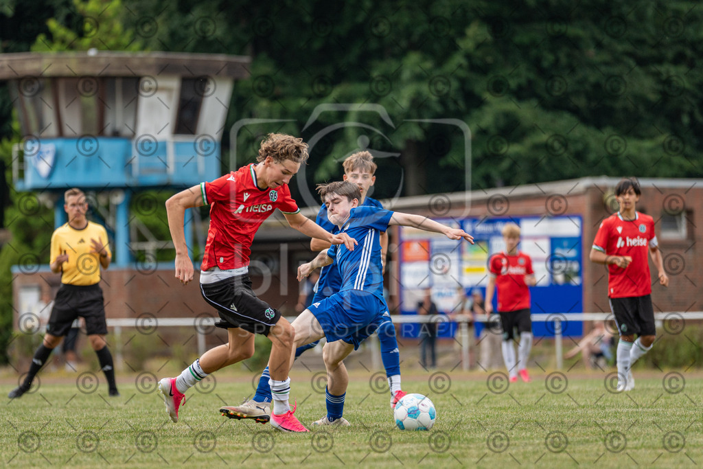 _DSC8187 | Professionelle Fußball- und Sportfotografie. Spielbilder online ansehen und kaufen – Einzelbilder oder komplette Galerien in hoher Qualität. - Realisiert mit Pictrs.com