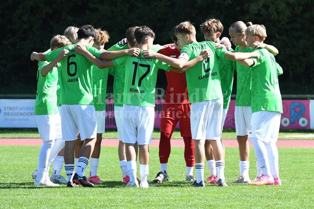 HR2_3627 | Ha-Ri; Sportfotografie Ha-Ri; Sporfotografie Harry Rindler; Sport Deggendorf; Sportbilder Deggendorf; Sportfotos Deggendorf; Sportfotos Niederbayern; Sportbilder Niederbayern; Amateursport Niederbayern; Bayern;  - Realisiert mit Pictrs.com