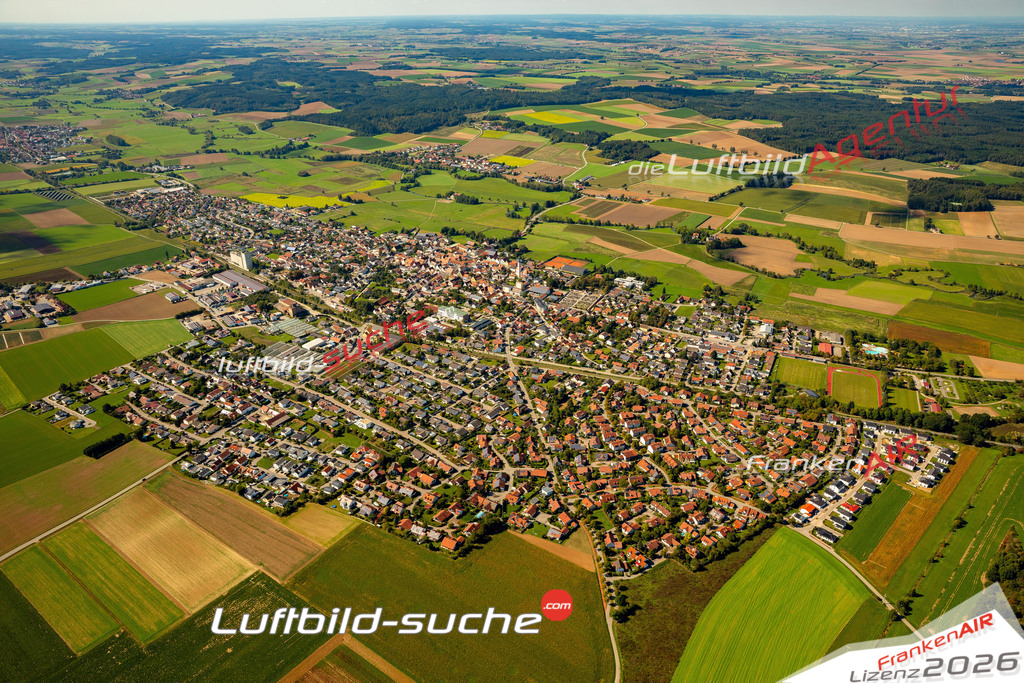 Das Luftbild zeigt :  Geiselhöring - Die Luftaufnahme wurde 2023 vom UL-Flugzeug aus erstellt ( keine Drohne ) - Hochauflösende Luftaufnahme - Für grossformatige Ausdrucke geeignet. Die Geschenkidee !Mit Lizenz und Bildrechte bestellbar
