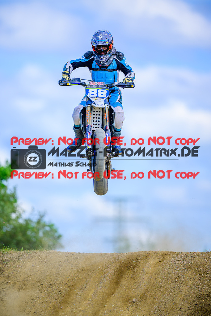 MaZZes_FotoMatrix_240713_6007705_0020 | S3