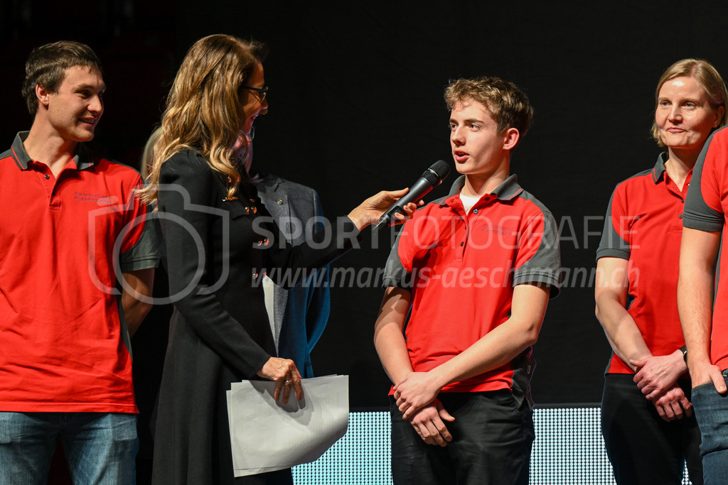 Winterthurer Sportehrung - 23. Februar 2023 | Winterthurer Sportehrung
AXA Arena, Winterthur
Mitglied der Stadtschützen Oberwinterthur im Interview.
Bild: Sportfotografie Markus Aeschimann | www.markus-aeschimann.ch - Realisiert mit Pictrs.com