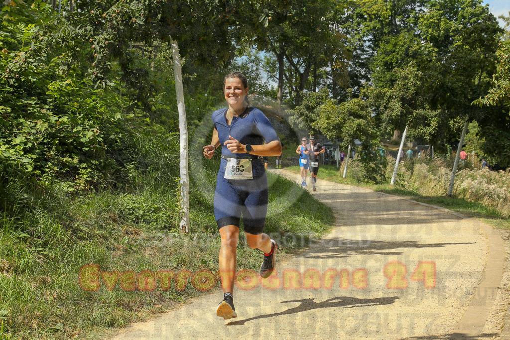 250824_1410_EX1_5249 | Sportfotografie im Rhein-Sieg Kreis, Köln, Bonn, NRW, Rheinland Pfalz, Hessen, etc. Unser Tätigkeitsfeld umfasst den Laufsport vom Volkslauf über den Marathon, Duathlon, Triathon bis zum Ultralauf wie Kölnpfad Ultra oder Schindertrail.