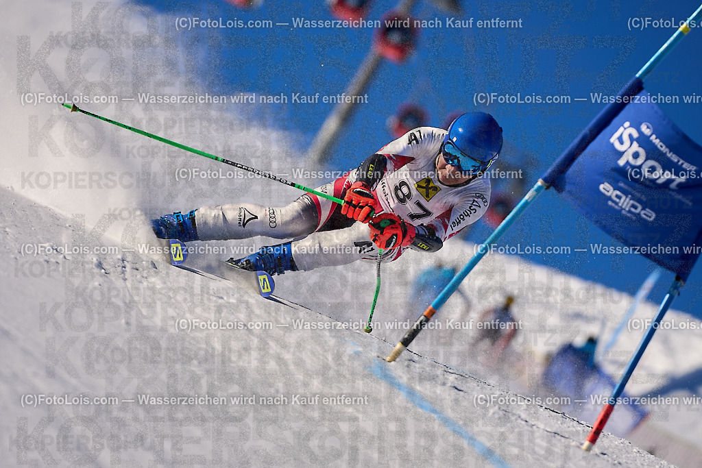 ALP3069_MASTERS-Cup_GS-B Herrn_Orasch Gerhard | (C)FotoLois.com, Alois Spandl. FIS Masters-Cup Wildschönau, Giant Slalom auf der Piste Schatzberg GS, Siegerehrung auf dem Dorfplatz Niederau, Sa 13. Januar 2024.