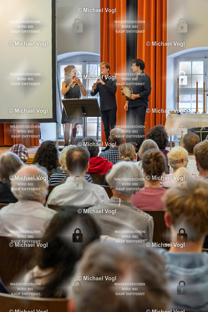 TAM25_Gesprächskonzert__Michael-Vogl_007_5099 | Tage Alter Musik Regensburg Thon-Dittmer-Palais Gesprächskonzert mit dem Bläserensemble Into The Winds Vom „Stampfen“ zum Vornehmen Schreittanz 500 Jahre Tanzmusik Foto: Michael Vogl