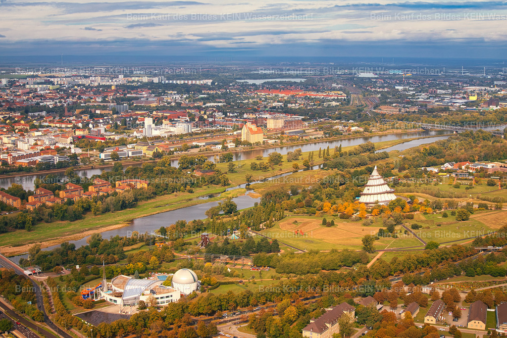 Magdeburg_Elbauenpark_Jahrtausendturm_Nemo_Bad_Elbe__9721 | Magdeburg Elbauenpark Nemobad Turm - Realisiert mit Pictrs.com