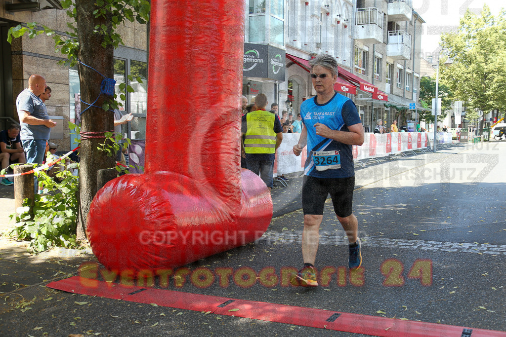 250621_1249_EX1_6146 | Sportfotografie im Rhein-Sieg Kreis, Köln, Bonn, NRW, Rheinland Pfalz, Hessen, etc. Unser Tätigkeitsfeld umfasst den Laufsport vom Volkslauf über den Marathon, Duathlon, Triathon bis zum Ultralauf wie Kölnpfad Ultra oder Schindertrail.