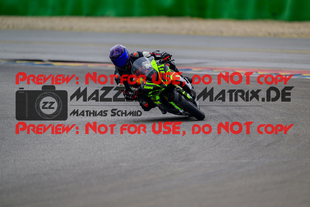 MaZZes_Fotomatrix_20240923_6007705_8331 | WEISS