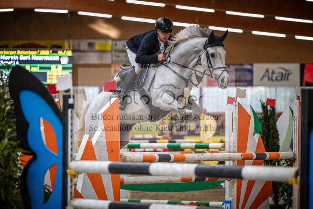 DOS_0894 | Entdecke hochwertige Reitturnierfotos von Foto Oger. Professionell, emotional und authentisch – jetzt Lieblingsmomente im Shop bestellen.Deutschlandweite Turnierfotografie. - Realisiert mit Pictrs.com
