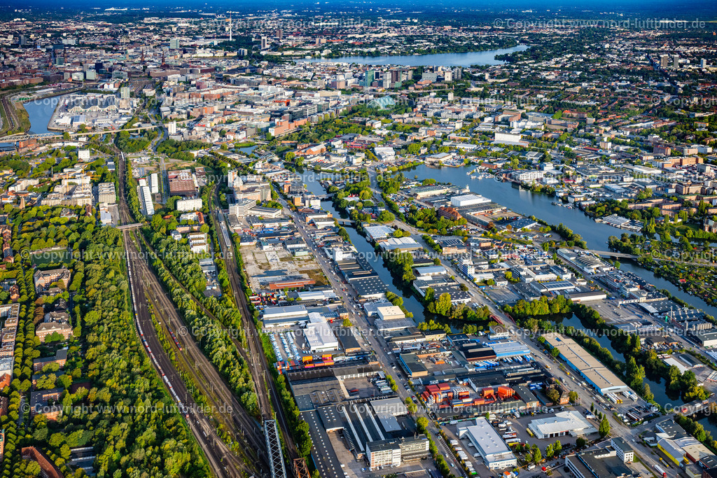 Hamburg_Rothenburgsort_ELS_5952200925 | HAMBURG 20.09.2025 Industrie- und Gewerbegebiet " Großmannstraße " an der Straße Bullenhuser Damm in Hamburg, Deutschland. // Industrial and commercial area " Grossmannstrasse " on street Bullenhuser Damm in Hamburg, Germany. Foto: Martin Elsen