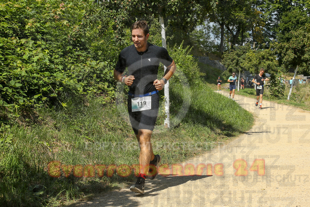 250824_1234_EX1_9787 | Sportfotografie im Rhein-Sieg Kreis, Köln, Bonn, NRW, Rheinland Pfalz, Hessen, etc. Unser Tätigkeitsfeld umfasst den Laufsport vom Volkslauf über den Marathon, Duathlon, Triathon bis zum Ultralauf wie Kölnpfad Ultra oder Schindertrail.
