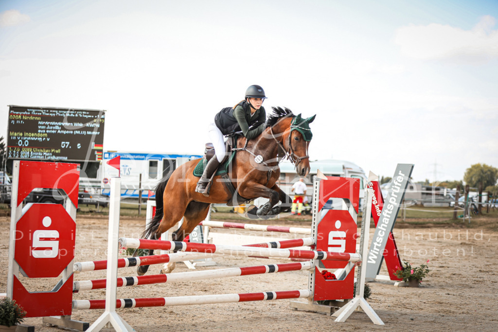 24.FrSpA00128 | Leoni Ertmer Photography - Realisiert mit Pictrs.com