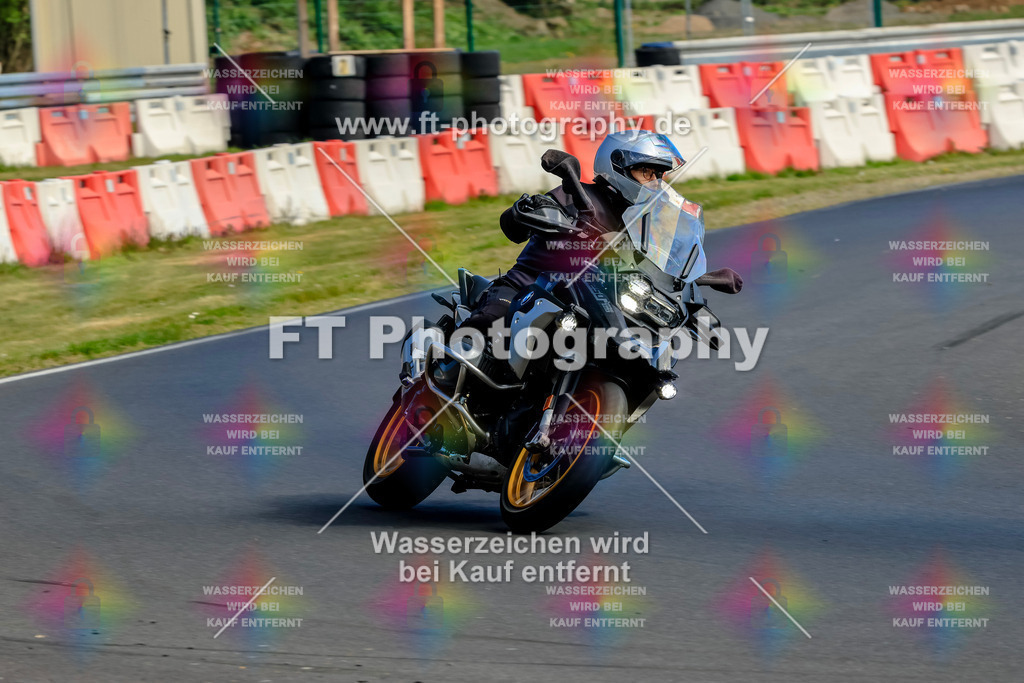 _OTO1733 | Hier findet Ihr Bilder von Touristenfahrten auf der Nürburgring Nordschleife oder von anderen Veranstaltungen die ich besucht habe. Viel Spass beim Durch Schauen 