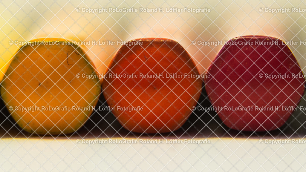 Buntstifte-03 | Buntstifte in einer Reihe, im Paket, einzeln bunt und farbig - Realisiert mit Pictrs.com