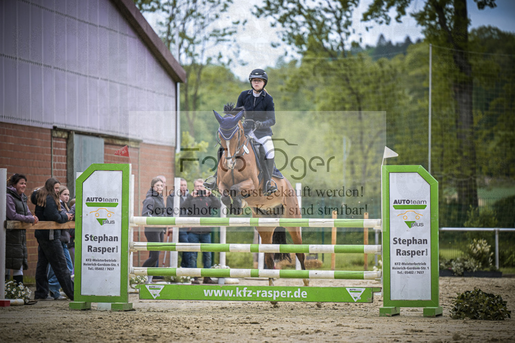 DOS_8899 | Entdecke hochwertige Reitturnierfotos von Foto Oger. Professionell, emotional und authentisch – jetzt Lieblingsmomente im Shop bestellen.Deutschlandweite Turnierfotografie. - Realisiert mit Pictrs.com