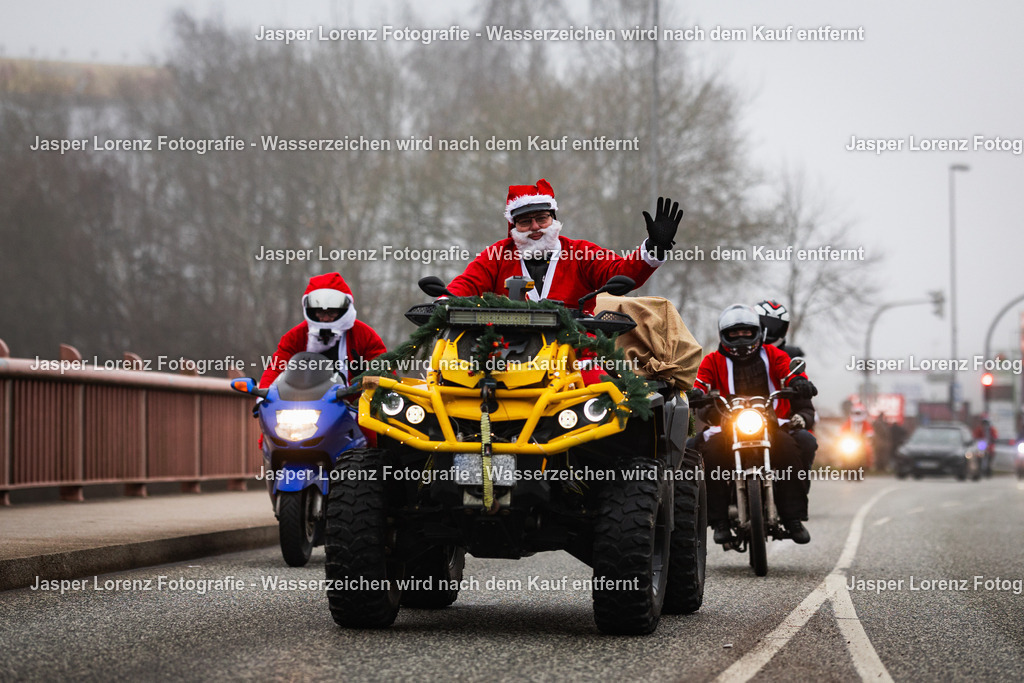 X-Mas Ride I Kiel I 2025 | Jasper Lorenz Fotografie - Realisiert mit Pictrs.com