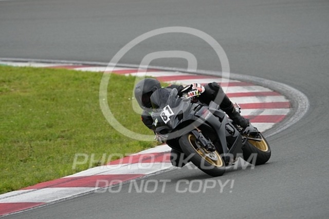 2024_06_21_PBK_17632 | Sportfotografie; SlowMotion; Video; Rennstrecke; Hafeneger; Speer; Racing; RSE; BMW; CBO; Trackday; Motorsportarena; Hockenheimring; Brno; Most; Barcelona; Valencia