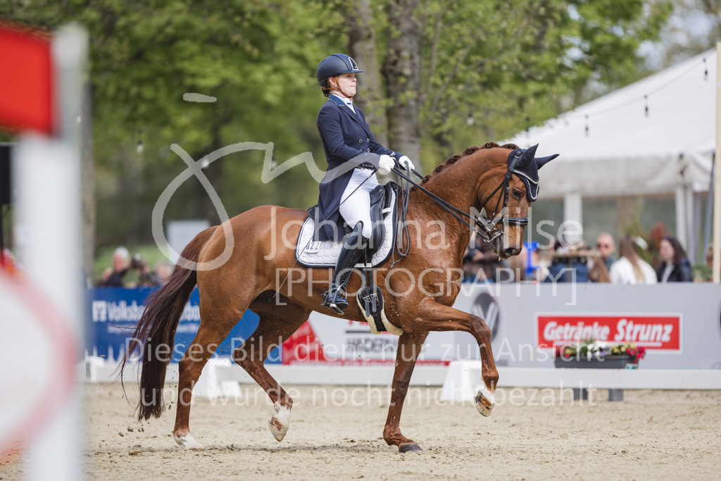 220501_Delbrück_S3St-Dressur-154 | Dressurfestival Delbrück 
01.05.2022
Dressurprüfung Kl. S***, Intermediaire II