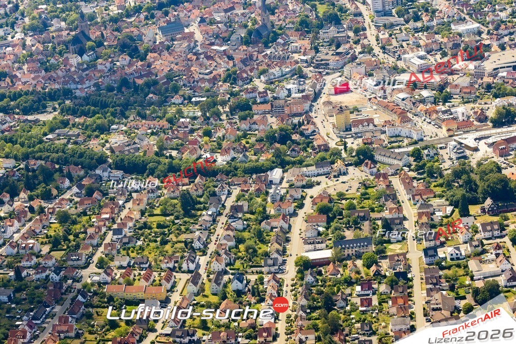 Das Luftbild der Stadt Korbach wurde 2022 vom Flugzeug heraus erstellt (keine Drohnen-Aufnahmen) Aufnahmehöhe ca.450 Meter- hohe Bildauflösung und Druck-Qualität. Garantiert!