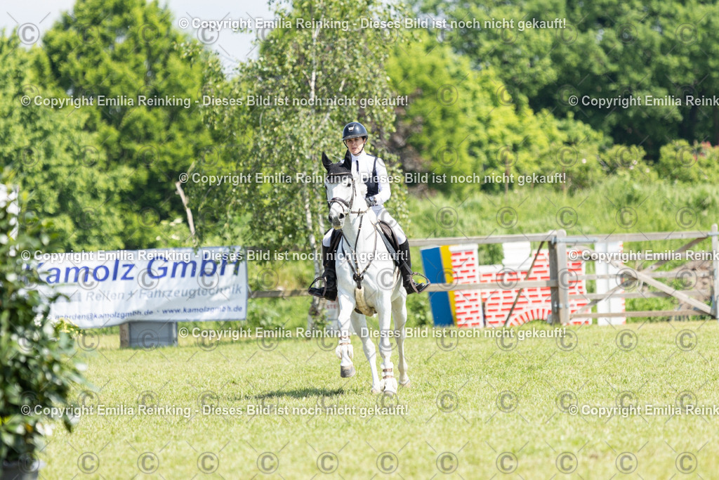 CL5A3692 | Emilia Reinking Fotografie - Realisiert mit Pictrs.com