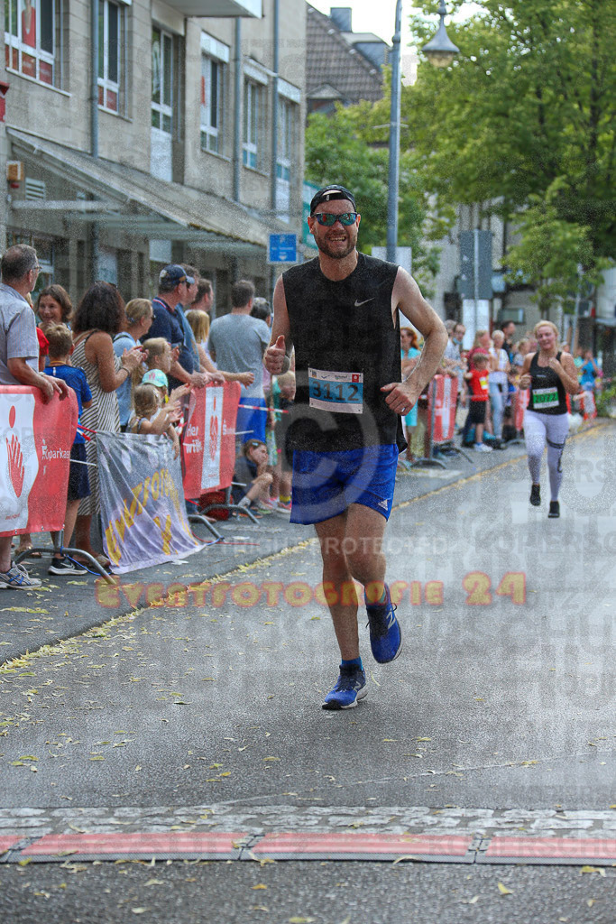 220625_1654_EX1_5344 | Sportfotografie im Rhein-Sieg Kreis, Köln, Bonn, NRW, Rheinland Pfalz, Hessen, etc. Unser Tätigkeitsfeld umfasst den Laufsport vom Volkslauf über den Marathon, Duathlon, Triathon bis zum Ultralauf wie Kölnpfad Ultra oder Schindertrail.