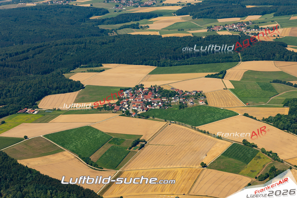 Aktuelles Luftbild von Gammersfeld Wellheim - Die Luftaufnahme wurde 2022 mittels UL-Flugzeug erstellt ( keine Drohne ) - hochauflösende Kamera-Systeme von  Canon -Beste Qualität - Für grossformatige Ausdrucke geeignet. Die Geschenkidee !