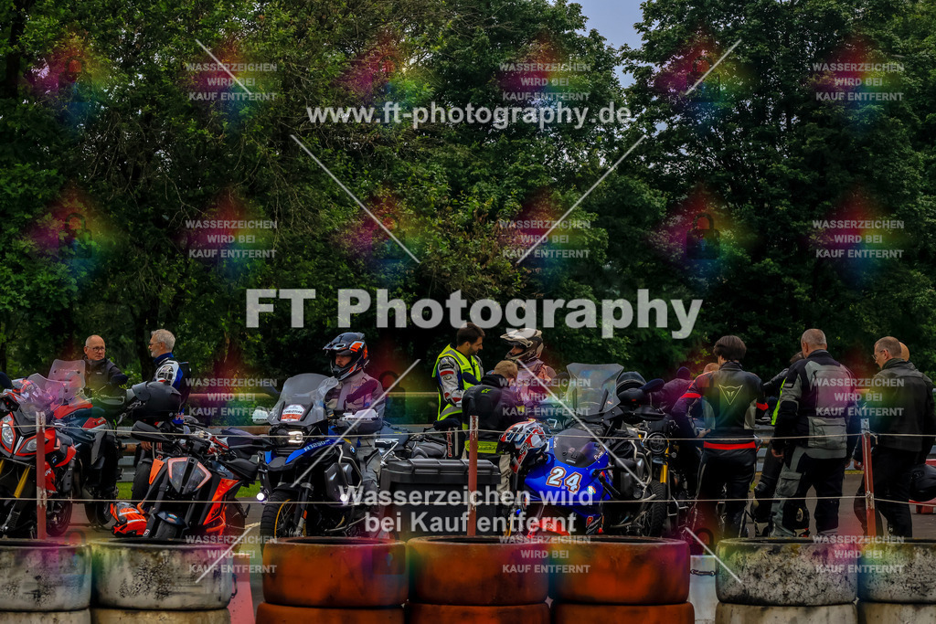 OBK-5429 | Hier findet Ihr Bilder von Touristenfahrten auf der Nürburgring Nordschleife oder von anderen Veranstaltungen die ich besucht habe. Viel Spass beim Durch Schauen 