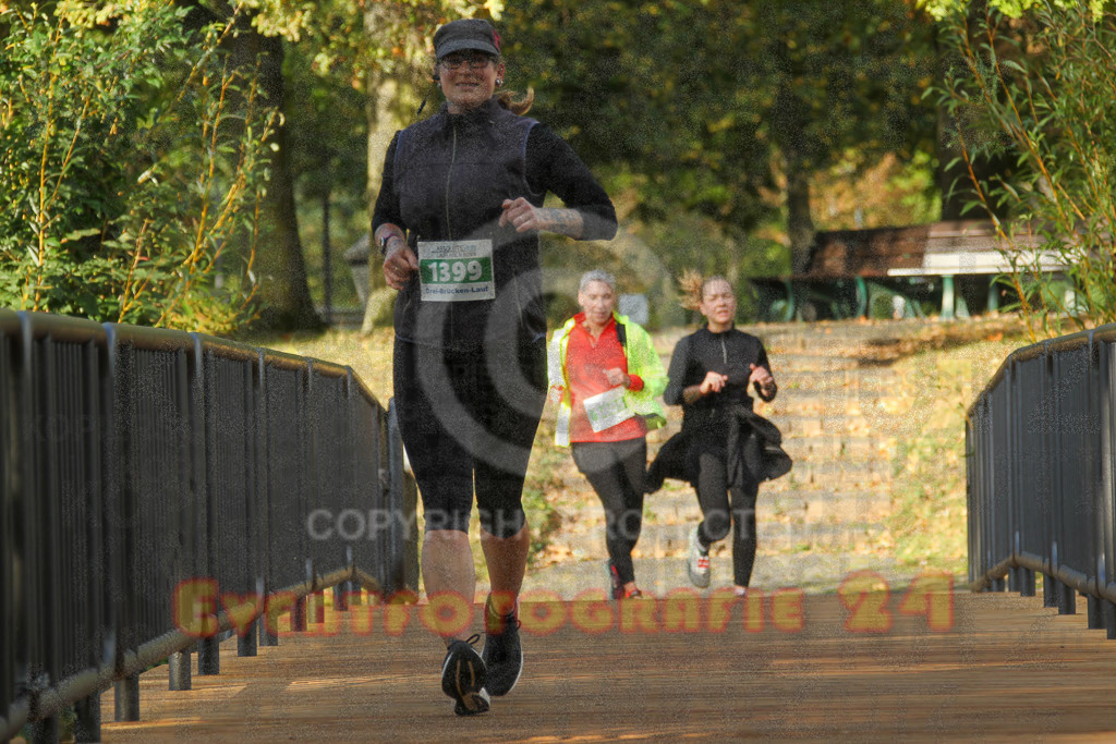 231015_1015_EV4_1238 | Sportfotografie im Rhein-Sieg Kreis, Köln, Bonn, NRW, Rheinland Pfalz, Hessen, etc. Unser Tätigkeitsfeld umfasst den Laufsport vom Volkslauf über den Marathon, Duathlon, Triathon bis zum Ultralauf wie Kölnpfad Ultra oder Schindertrail.