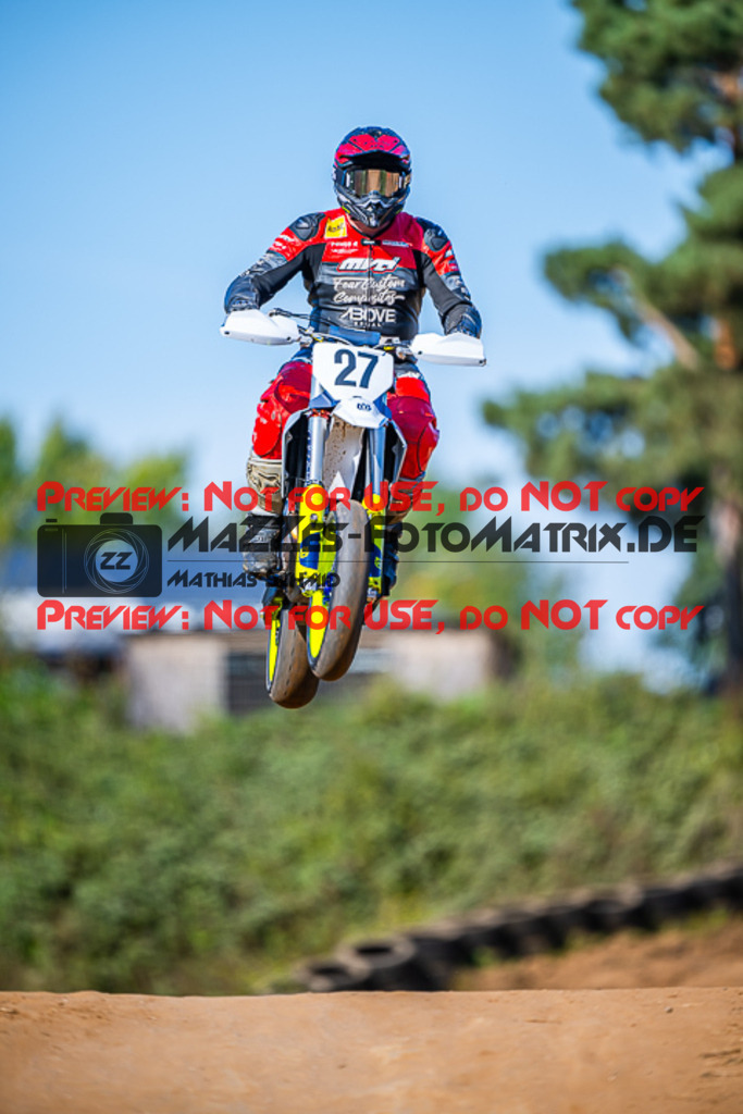 MaZZes_FotoMatrix_230916_1395 | S4