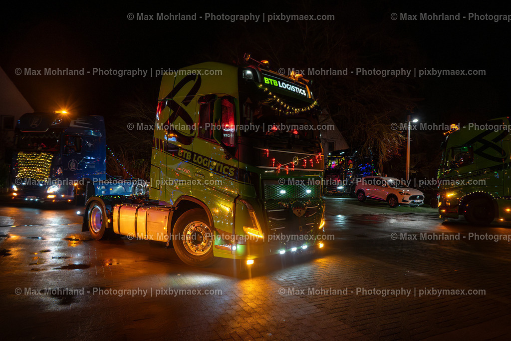 Lichterfahrt-Barsntorf_061225-MM_8723-0041 | Max Mohrland - Photography - Realisiert mit Pictrs.com