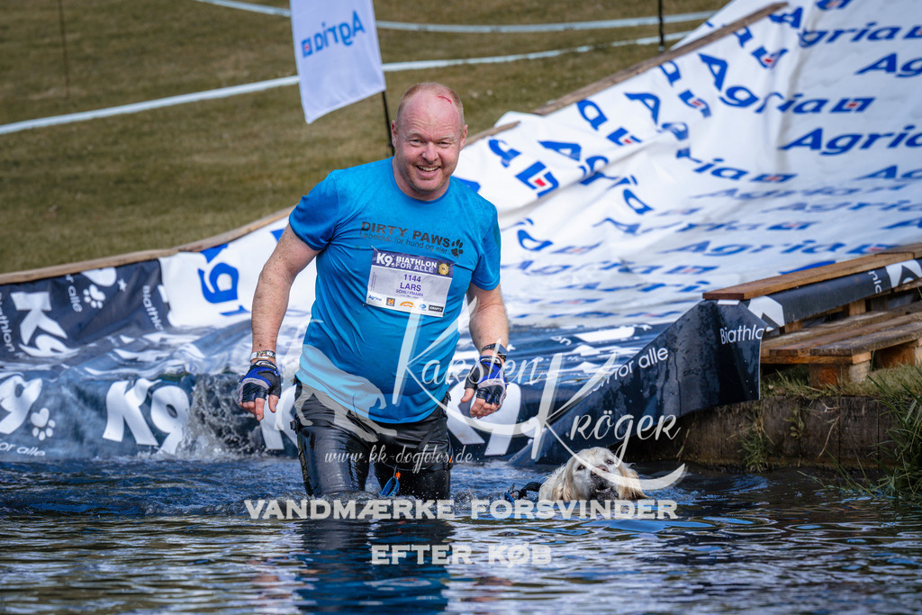 _ZZ985130802 | kk-dogfotos