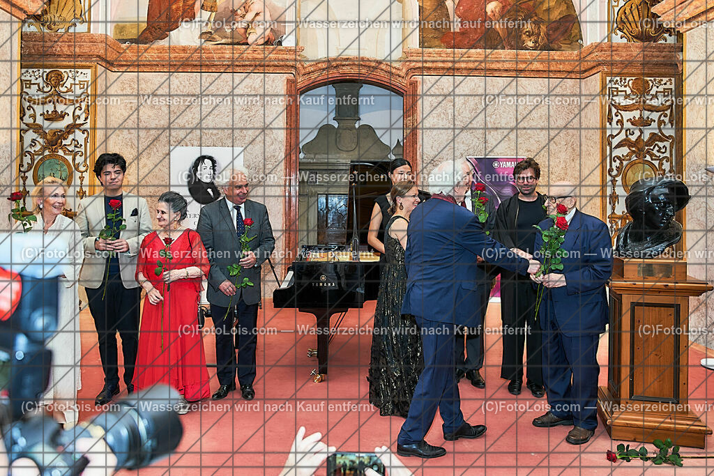 ALS1117_XXXIX-Chopin-Festival_Nocturno_Rasen an Kanitzer | (C)FotoLois.com, Alois Spandl, XXXIX. internationales CHOPIN-Festival in der Kartause Gaming, NOCTURNO - nächtliches Konzert bei Kerzenlicht, Sa 5. August 2023.