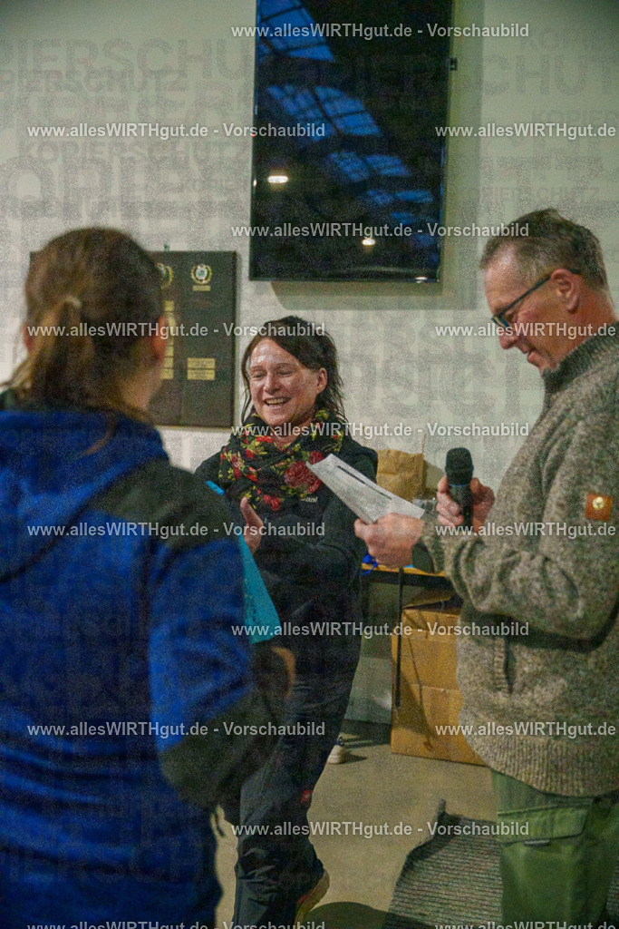 7R504821 | Professionelle Tierfotografie in Mönchengladbach von Daniel Wirth (allesWIRTHgut). Liebevolle & natürliche Bilder von Hunden & Katzen für unvergessliche Erinnerungen.