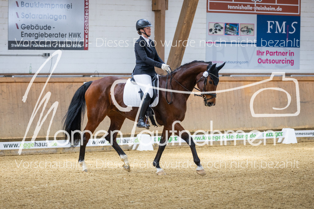 Sth-LPO25-A-Dr-002 | MomenTaufnahmen Pferdesportfotos