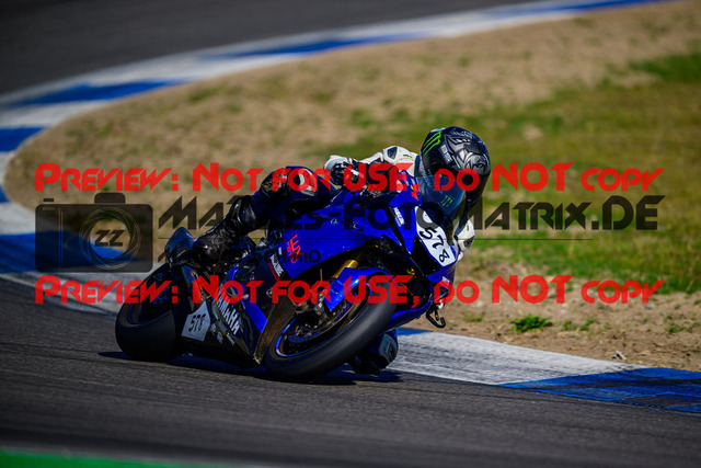 MaZZes_Fotomatrix_20250407_6007705_8150 | ROT