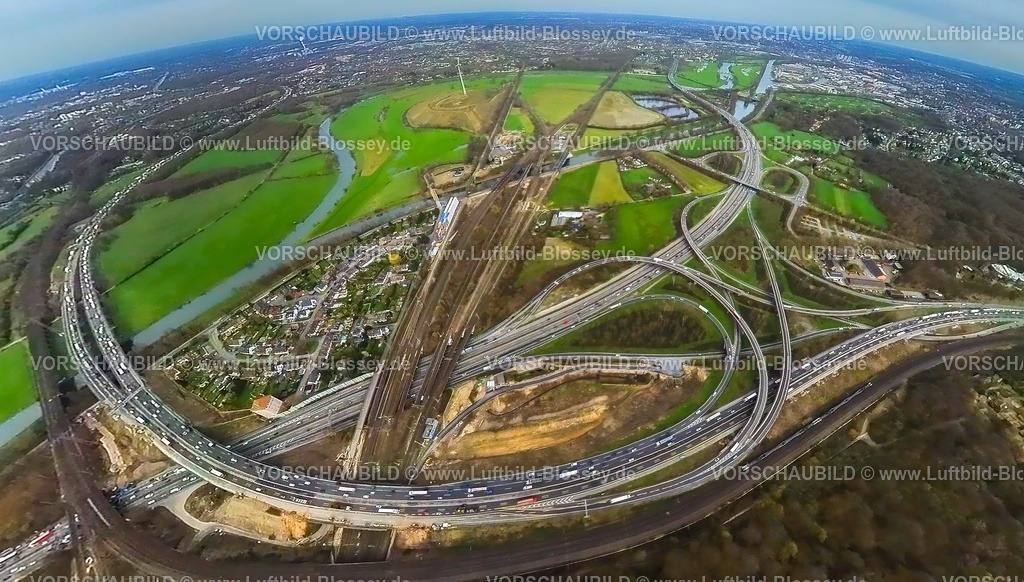 Duisburg230328_20BAB-KreuzKaiserberg | Luftbild, Autobahnkreuz Kaiserberg, Autobahn A3 und Autobahn A40, Verkehrsstau, Erdkugel, Fisheye Aufnahme, Fischaugen Aufnahme, 360 Grad Aufnahme, Duissern, Duisburg, Ruhrgebiet, Nordrhein-Westfalen, Deutschland