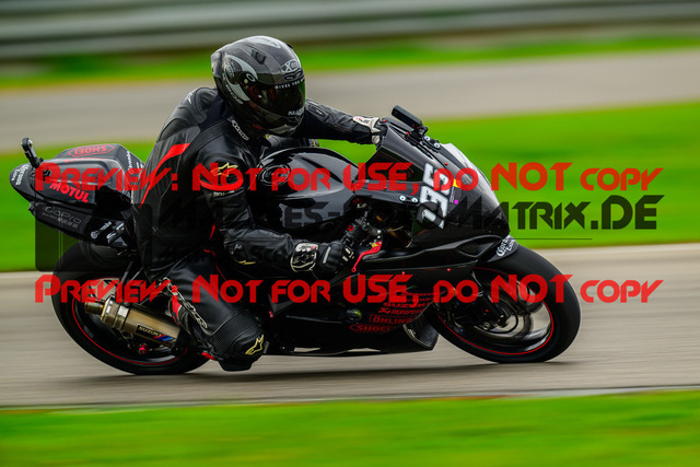 MaZZes_Fotomatrix_20241002_6007705_9629 | GELB