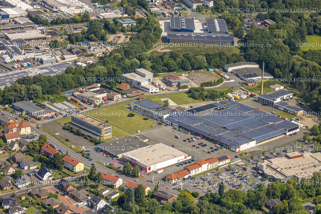 Hamm250700272Bockum-Hoevel | Luftbild, Ex-OLG-Gebäude, Römerstraße 18 im Gewerbehof Hövel, Hammer Fachmarkt Hamm und Thomas Philipps Schnäppchenmarkt mit Solarpaneelen,  Bockum-Hövel, Hamm, Ruhrgebiet, Nordrhein-Westfalen, Deutschland