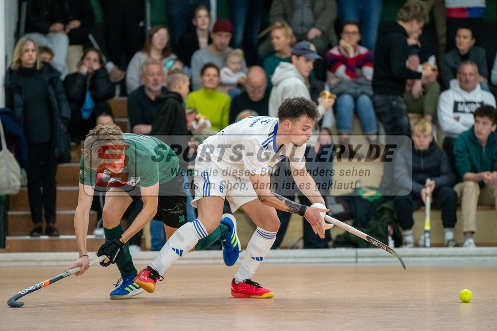 HK_20241129_109392 | 2. Bundesliga Halle Herren Club Raffelberg - RTHC Bayer Leverkusen am 29.11.2024 Club Raffelberg, Duisburg ,
