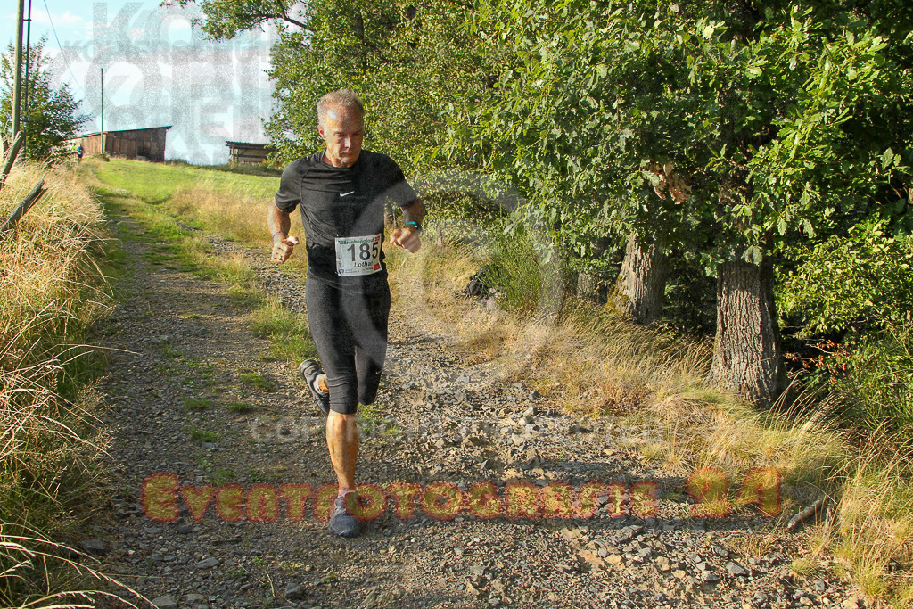 250801_1913_EV4_8304 | Sportfotografie im Rhein-Sieg Kreis, Köln, Bonn, NRW, Rheinland Pfalz, Hessen, etc. Unser Tätigkeitsfeld umfasst den Laufsport vom Volkslauf über den Marathon, Duathlon, Triathon bis zum Ultralauf wie Kölnpfad Ultra oder Schindertrail.