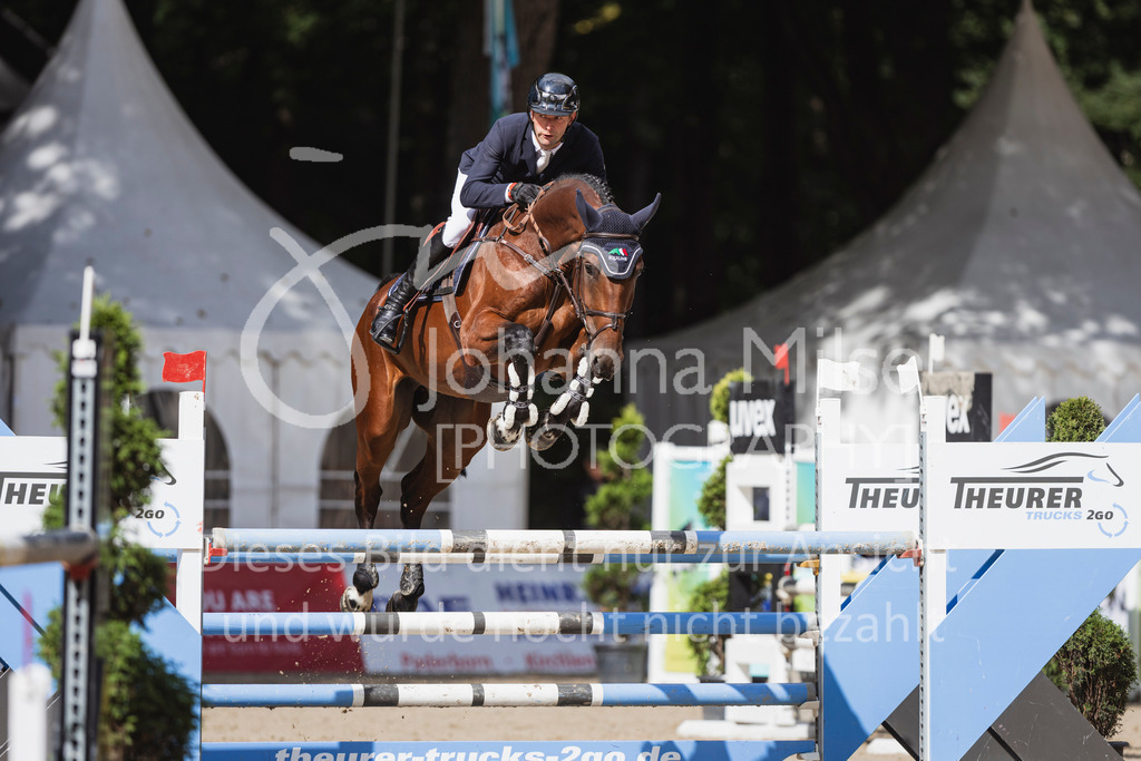 240912_OWLCh_SprPf-M-169 | Deine schönsten Turniermomente als professionelle Fotos! Entdecke hochwertige Pferdesport-Fotografie im Online-Shop. Jetzt Fotos finden & bestellen!