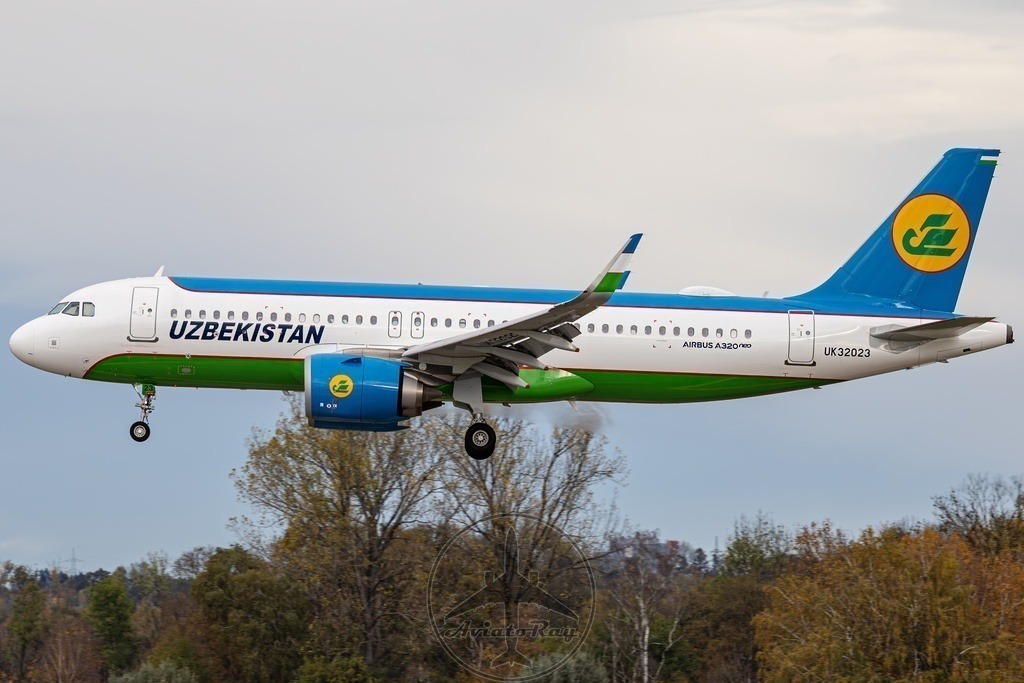 HY235-A20N-UK32023-TAS-MUC-20231105-1-TPAI-sharpen-enhance-2x | Browse breathtaking aviation photography and order high-quality prints from AviatoRay's gallery. Perfect for enthusiasts and collectors. - Realisiert mit Pictrs.com