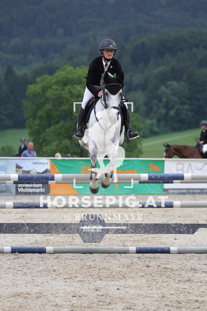 0P6A4386 | Willkommen bei Brunnmayr - Design & Fotografie – Ihrem Spezialisten für Reitturniere und Pferdeveranstaltungen in Oberösterreich, Salzburg und Bayern! Seit über 17 Jahren sind wir leidenschaftlich dabei.